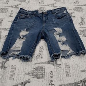 Stylish denim ripped jeans shorts